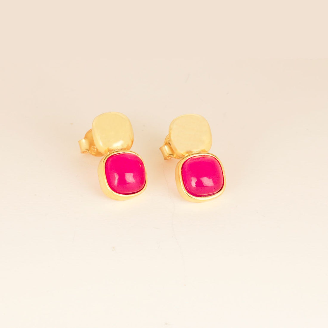 Glossy Gold & Dazzling Ruby Red Crystal Stud